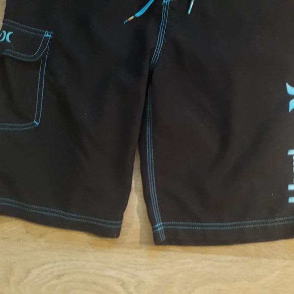 Hurley Men's One and Only 21" Board Shorts - Black / Cyan Swim Trunks - Picture 14 of 15